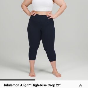 NWT lululemon high rise crop 21” navy